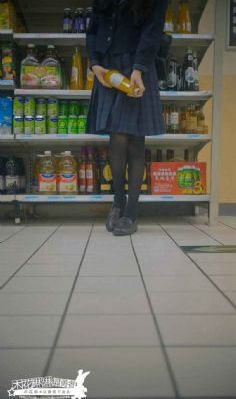 和前辈夫妇的交换_DVD在线观看