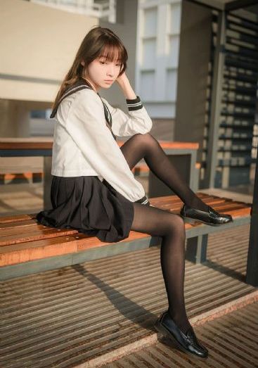 《好看的女人》完整版在线观看_高清高清在线观看