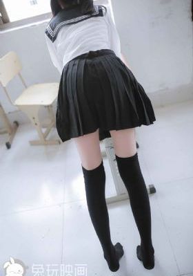 哈哈哈哈哈第三季免费观看_BD英语HD高清在线观看