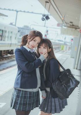 美美的免费视频_720高清完整版播放